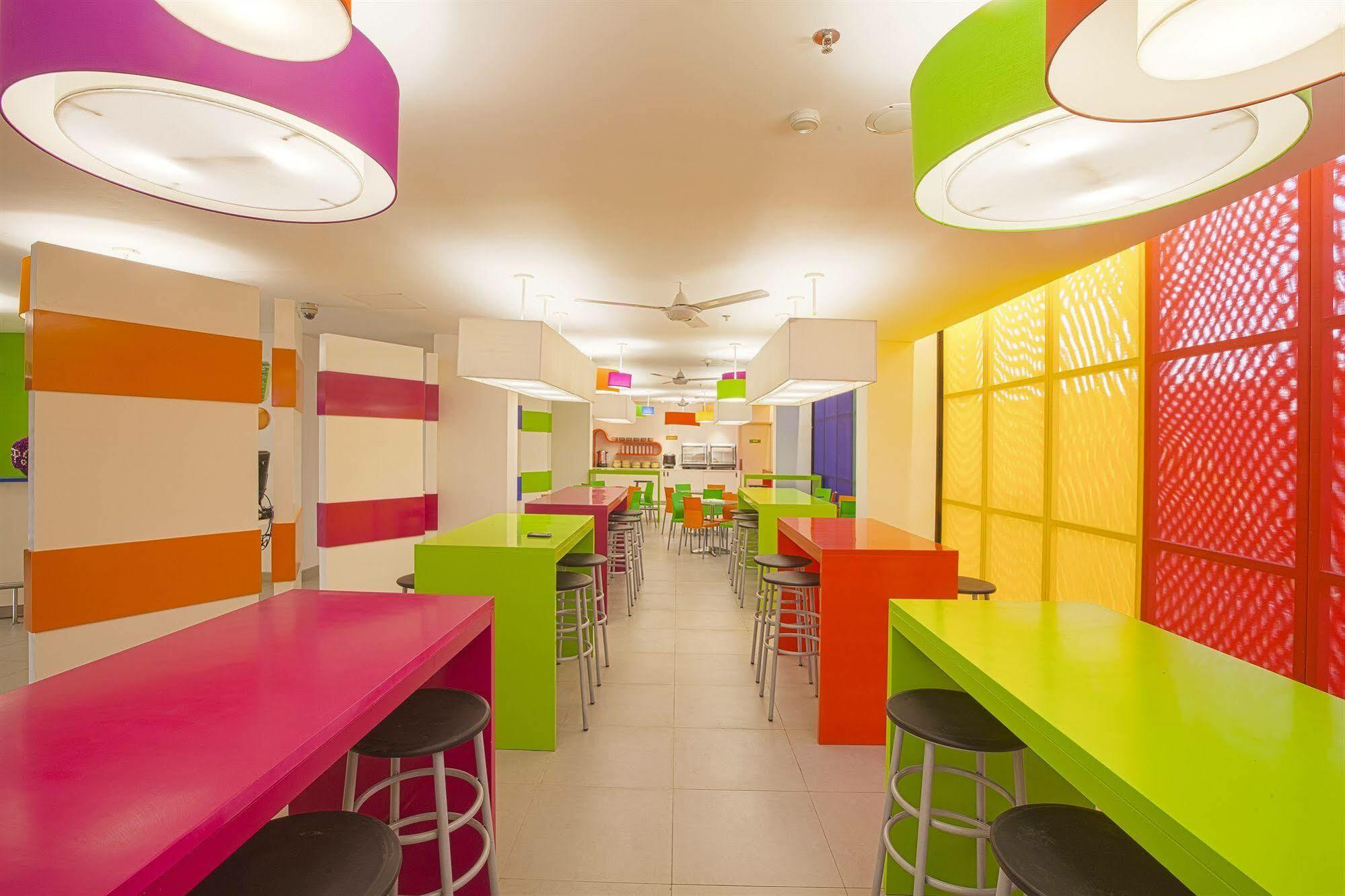 Pop! Hotel Denpasar Экстерьер фото